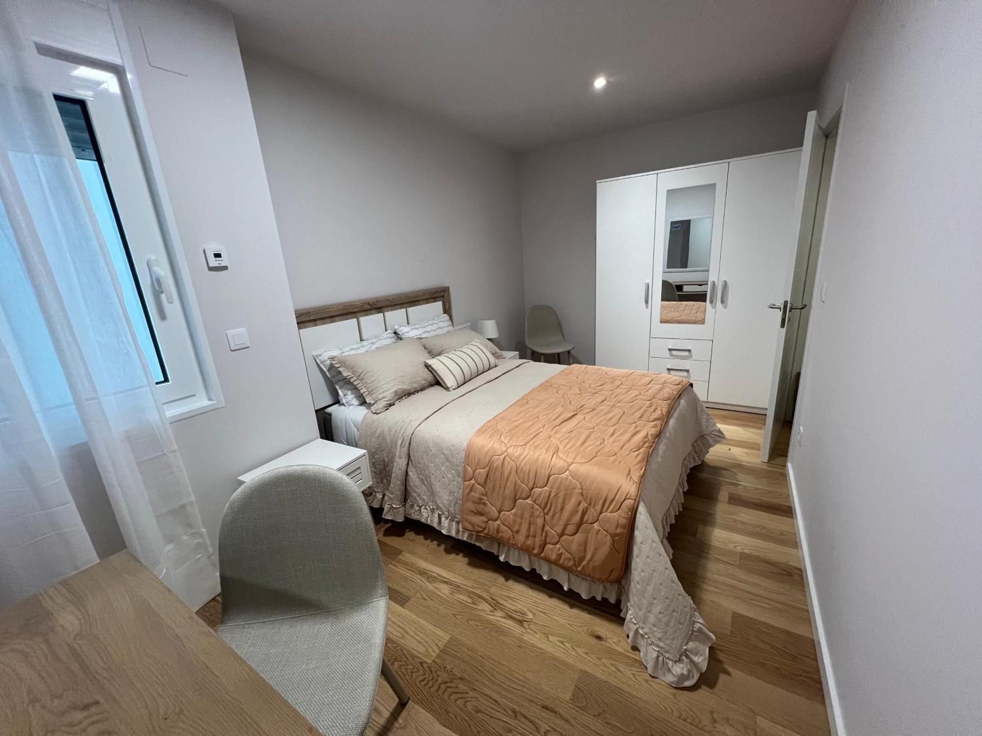 Vivienda Ronda Muralla A Estrenar Apartment Lugo Bagian luar foto